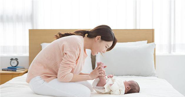 宝宝牛奶蛋白过敏的症状及护理方法